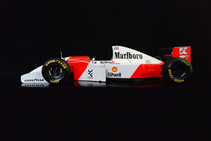 タミヤ マクラーレン MP4/8