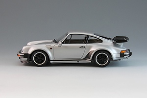 タミヤ ポルシェ911 ターボ'88