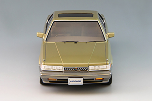 アオシマ 日産 レパード(F31) アルティマ 前期型