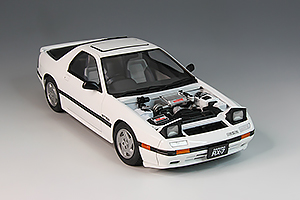 タミヤ SAVANNA RX-7 GTリミテッド